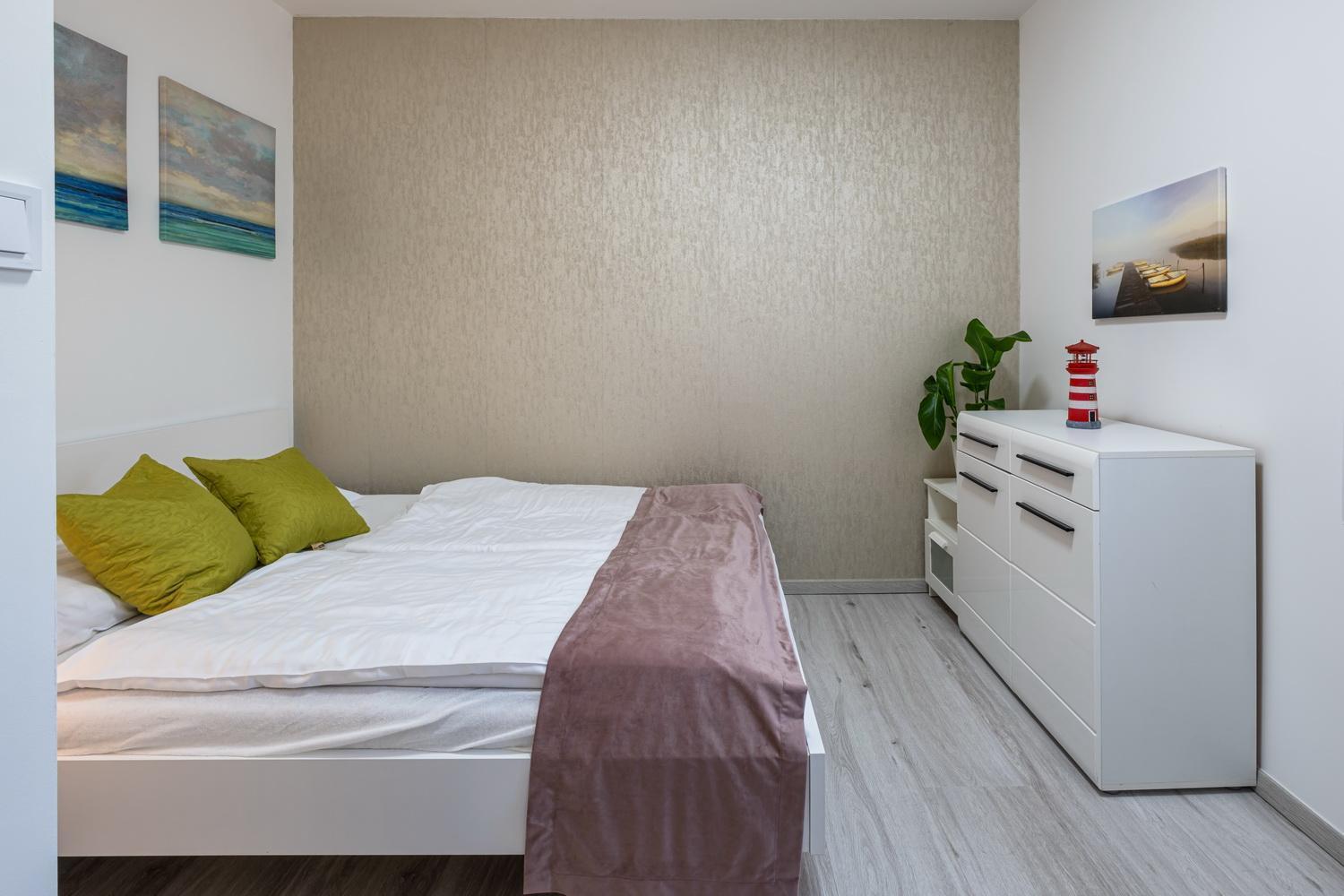 Ideal Max 6 Person Brand New Apartment *